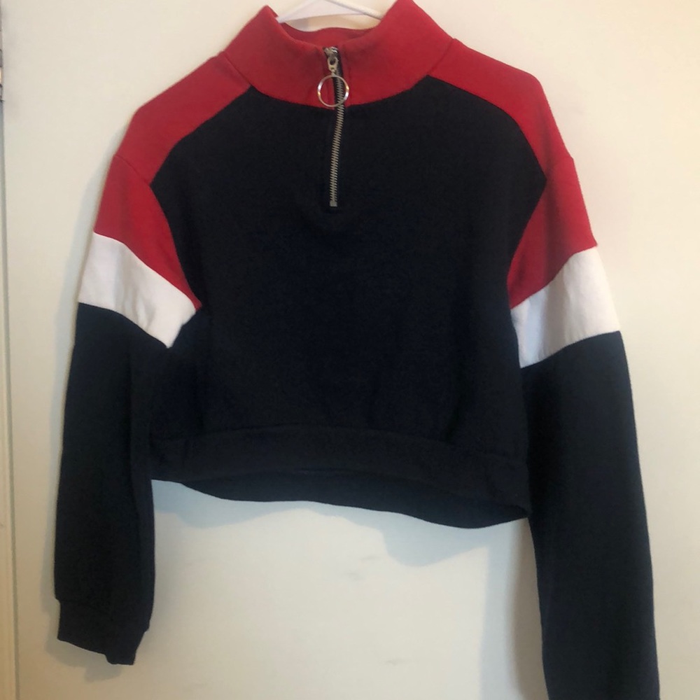 Cropped sweatshirt